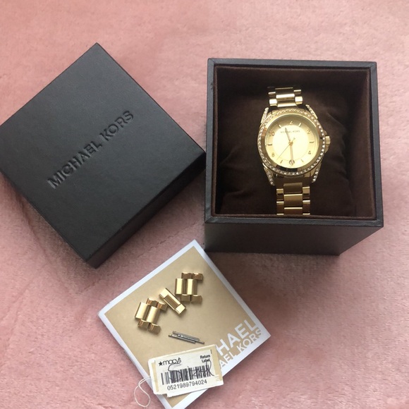 Michael Kors MK5334 - Picture 2 of 6